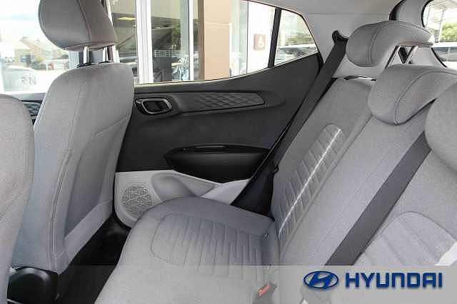 Hyundai i10 1.2 MPi Premium 5dr Auto
