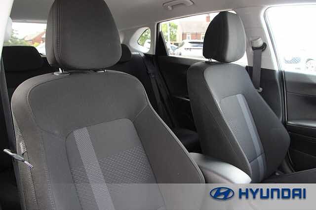 Hyundai i20 1.0T GDi Premium 5dr DCT