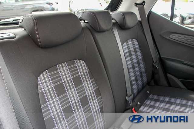 Hyundai i10 1.2 [79] Premium 5dr Auto [Nav]