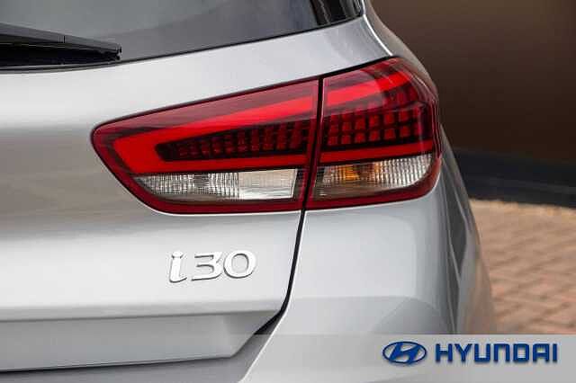 Hyundai i30 1.0T GDi Premium 5dr