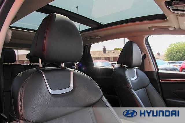 Hyundai TUCSON 1.6 TGDi 48V MHD Ultimate 5dr 2WD DCT