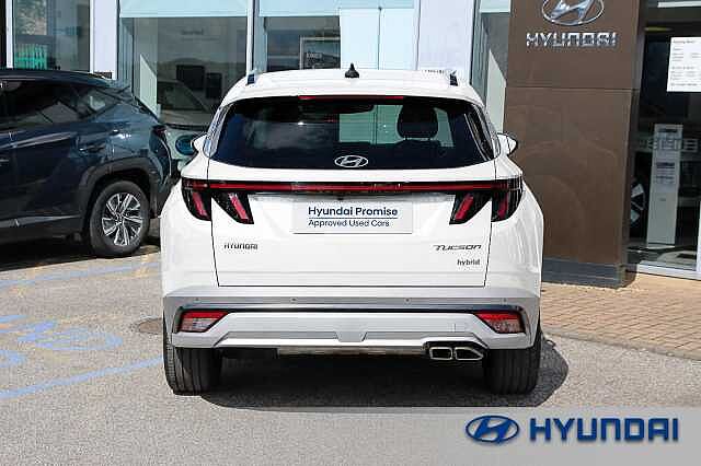 Hyundai TUCSON 1.6T Hybrid Ultimate 5dr Auto Atlas White