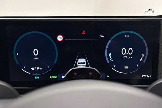 Hyundai KONA 1.6 GDi Hybrid Ultimate 5dr DCT Atlas White