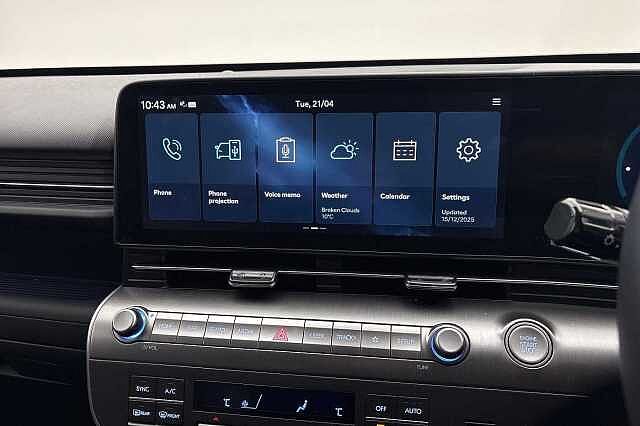 Hyundai KONA 1.6 GDi Hybrid Ultimate 5dr DCT Atlas White