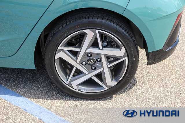 Hyundai i20 1.0T GDi 90 Tech Line 5dr DCT