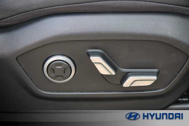 Hyundai SANTA FE 1.6 TGDi Hybrid Ultimate 5dr Auto
