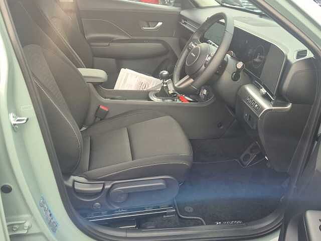 Hyundai KONA 1.0T 100 Advance 5dr