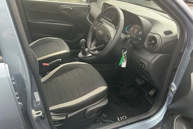 Hyundai I10 1.0 [63] Advance 5dr Auto [Nav] Meta blue