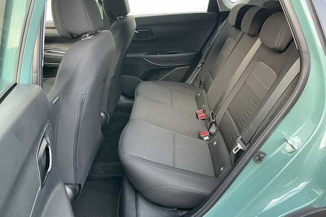 Hyundai BAYON 1.0 TGDi Advance 5dr Mangrove Green