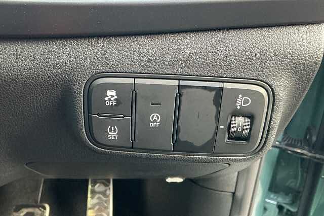 Hyundai BAYON 1.0 TGDi Advance 5dr Mangrove Green