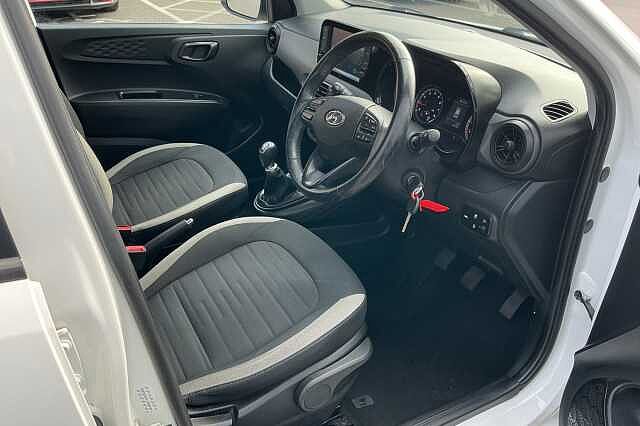 Hyundai i10 1.2 MPi SE Connect 5dr