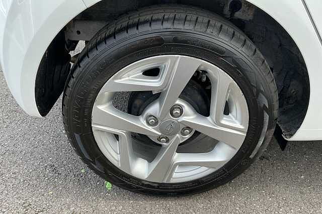Hyundai i10 1.2 MPi SE Connect 5dr