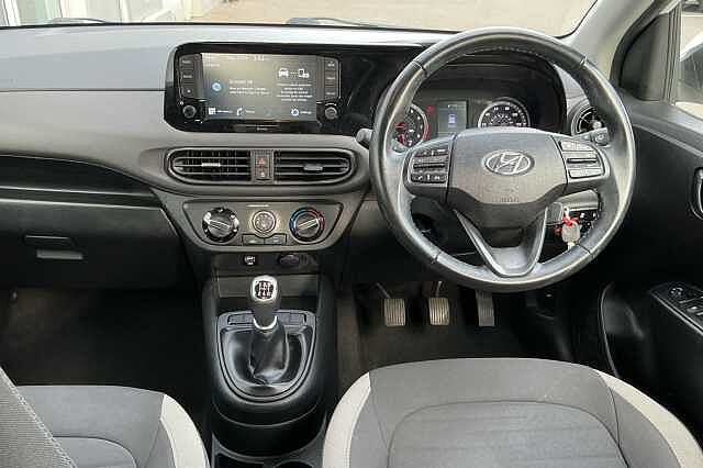 Hyundai i10 1.2 MPi SE Connect 5dr