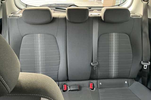 Hyundai i10 1.2 MPi SE Connect 5dr