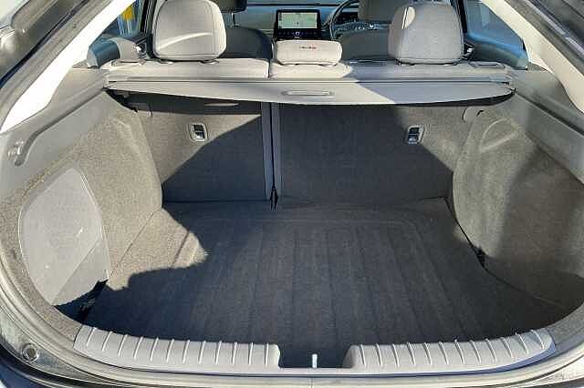 Hyundai IONIQ 1.6 GDi Hybrid Premium 5dr DCT