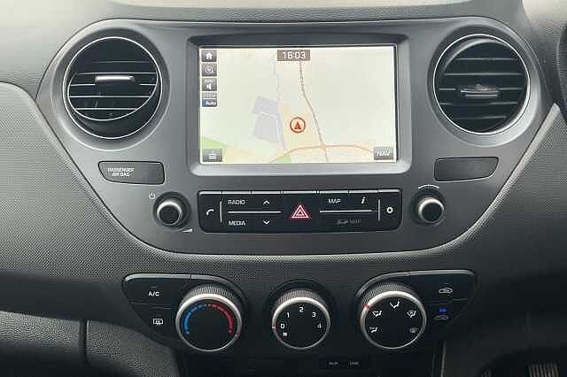 Hyundai i10 1.0 Play 5dr