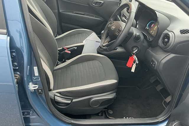 Hyundai I10 1.0 [63] Advance 5dr [Nav] Vibrant Blue