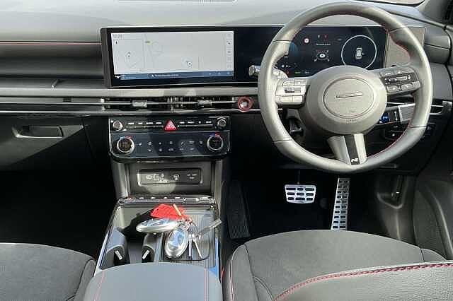 Hyundai TUCSON 1.6T Plug-in Hybrid N Line 5dr 4WD Auto Atlas White