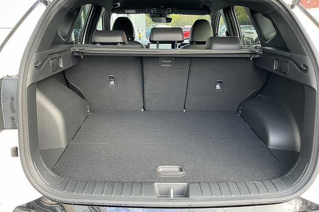 Hyundai TUCSON 1.6T Plug-in Hybrid N Line 5dr 4WD Auto Atlas White