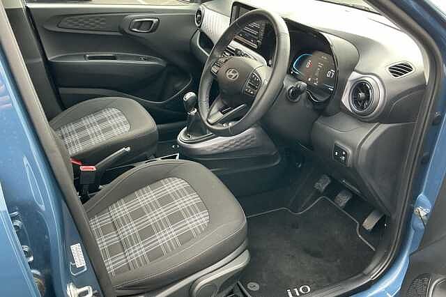 Hyundai i10 1.0 [63] Premium 5dr [Nav]