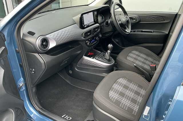 Hyundai i10 1.0 [63] Premium 5dr [Nav]