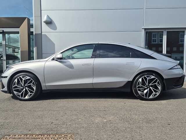 Hyundai IONIQ 6 E (228ps) Ultimate 77kWh (Single Motor) RWD