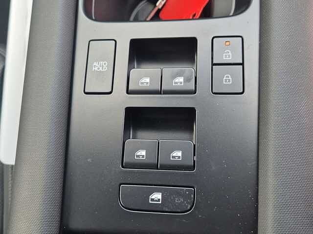 Hyundai IONIQ 6 E (228ps) Ultimate 77kWh (Single Motor) RWD