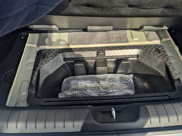 Hyundai IONIQ 6 E (228ps) Ultimate 77kWh (Single Motor) RWD