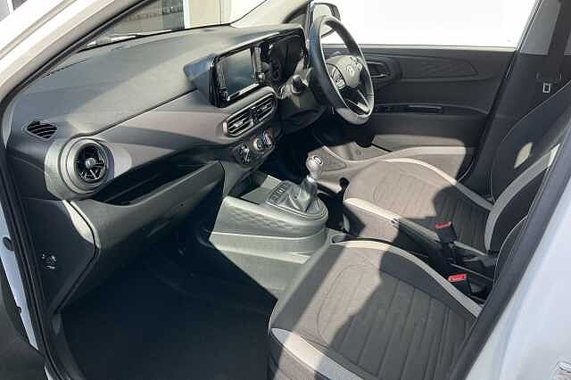 Hyundai i10 1.0 MPi SE Connect 5dr