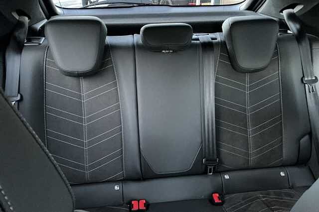 Vauxhall Mokka 100kW Ultimate 50kWh 5dr Auto
