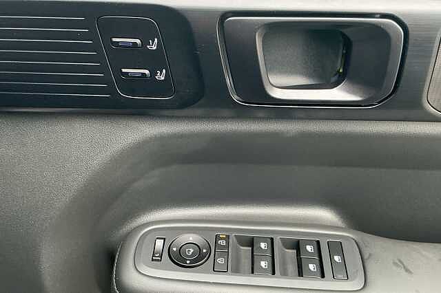 Hyundai SANTA FE 1.6 TGDi Plug-in Hybrid Calligraphy 5dr 4WD Auto Typhoon Silver