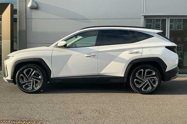 Hyundai TUCSON 1.6T 48V MHD Ultimate 5dr DCT Serenity White