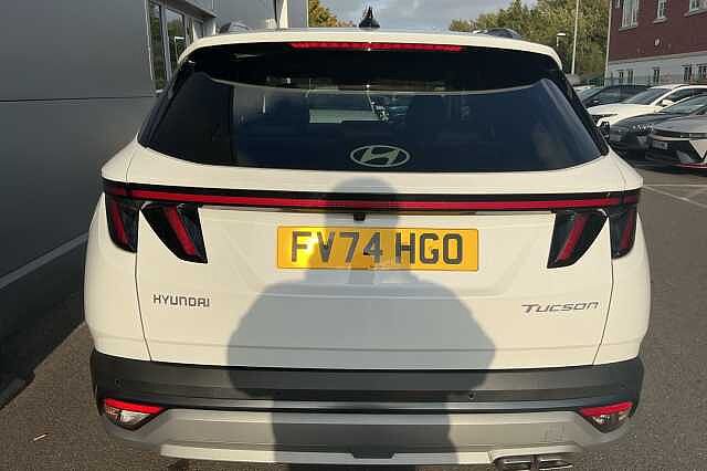 Hyundai TUCSON 1.6T 48V MHD Ultimate 5dr DCT Serenity White