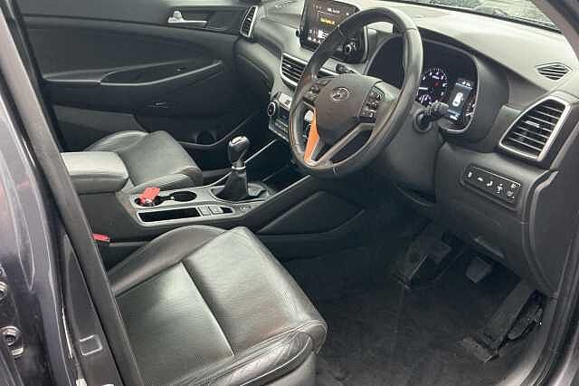 Hyundai TUCSON 1.6 GDi Premium 5dr 2WD Micron Grey