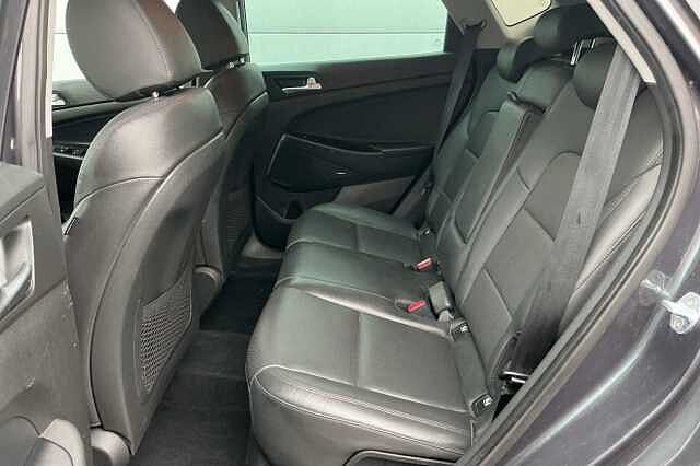 Hyundai TUCSON 1.6 GDi Premium 5dr 2WD Micron Grey