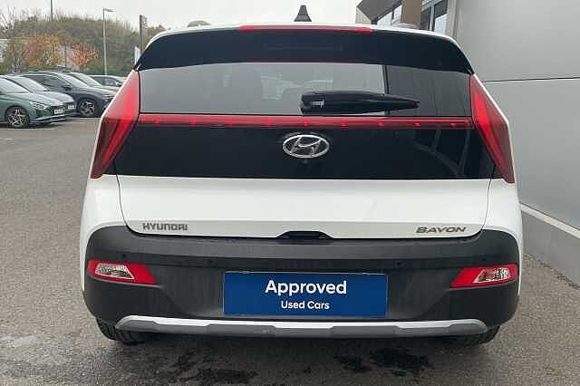 Hyundai BAYON 1.0 TGDi 48V MHEV Premium 5dr Atlas White