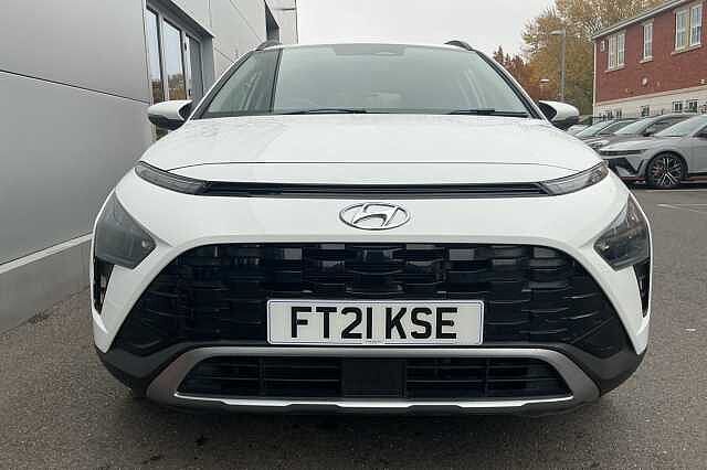Hyundai BAYON 1.0 TGDi 48V MHEV Premium 5dr Atlas White
