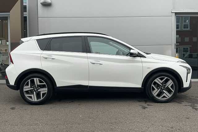 Hyundai BAYON 1.0 TGDi 48V MHEV Premium 5dr Atlas White