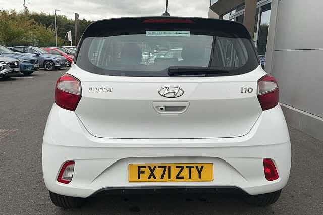 Hyundai i10 1.0 MPi SE Connect 5dr