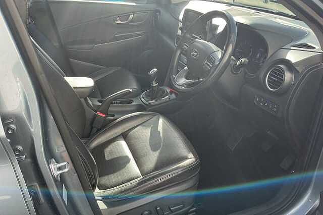 Hyundai KONA 1.0T GDi Blue Drive Premium SE 5dr Lake Silver