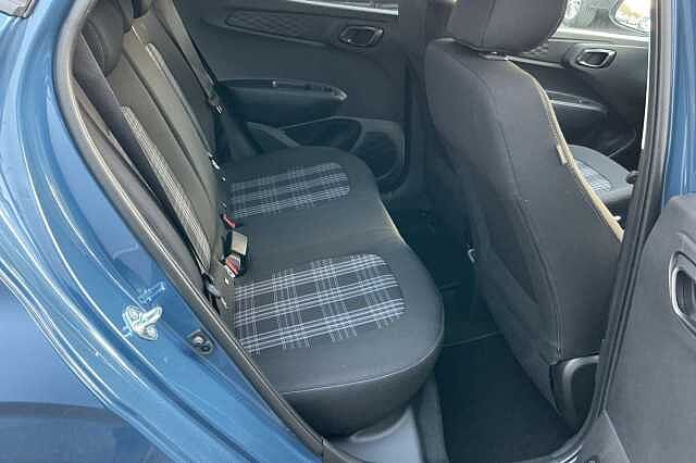 Hyundai i10 1.2 [79] Premium 5dr [Nav]