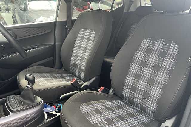 Hyundai i10 Premium 1.2 MPi (84ps)