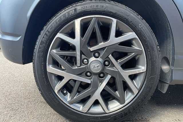 Hyundai KONA Premium Hybrid 1.6 GDi HEV (141ps)