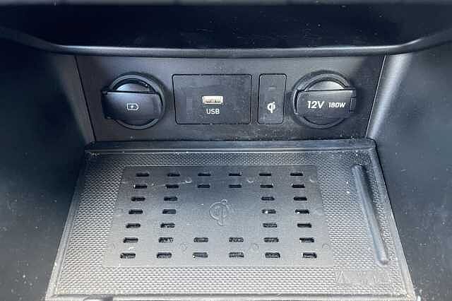 Hyundai KONA Premium Hybrid 1.6 GDi HEV (141ps)