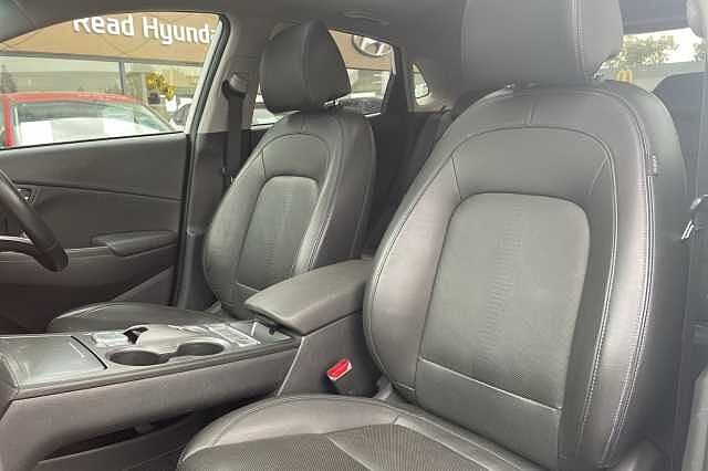 Hyundai KONA Ultimate Electric 64kWh EV 9204ps)