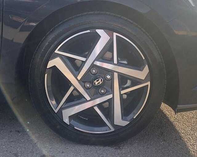 Hyundai i20 Premium 1.0 T-GDi (100ps)