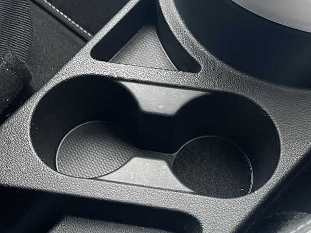 Hyundai i10 Premium [Nav] 1.2 MPi (79ps)