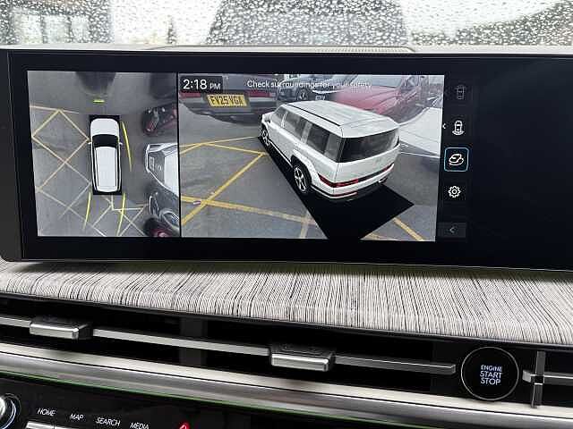 Hyundai SANTA FE Ultimate Plug-in Hybrid 1.6 T-GDi PHEV 4WD (253ps)