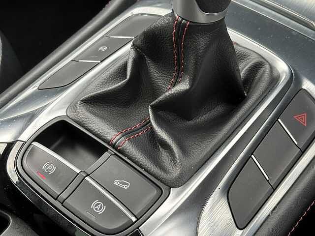 MG Hs Exclusive 1.5 T-GDi (162ps)