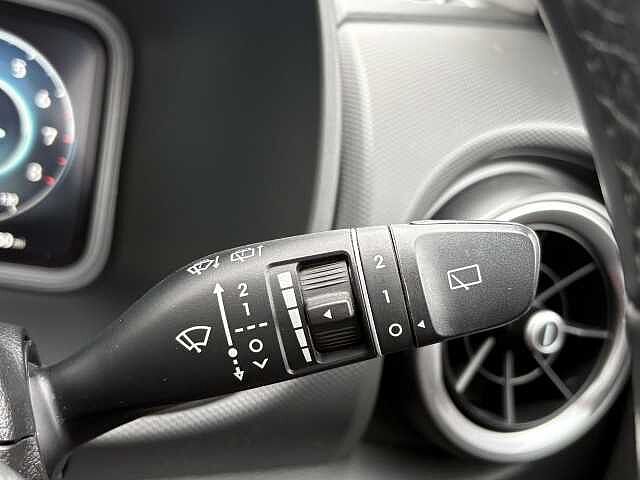 Hyundai KONA SE Connect 1.0 T-GDi MHEV (120s) Dive Blue